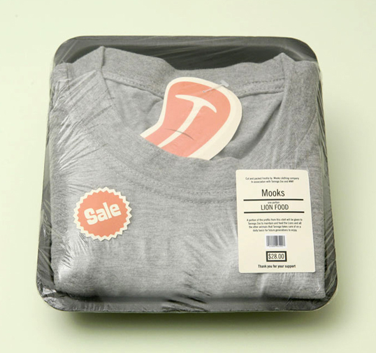 t-shirt packaging meat tray